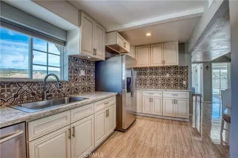 Kitchen - 45050 Camaron Rd, Temecula, CA 92590 photo 3 of 3