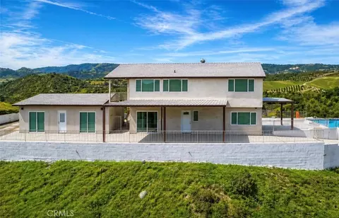 45050 Camaron Rd, Temecula, CA 92590
