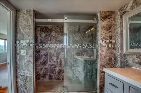 Bath - 45050 Camaron Rd, Temecula, CA 92590 photo 4 of 4