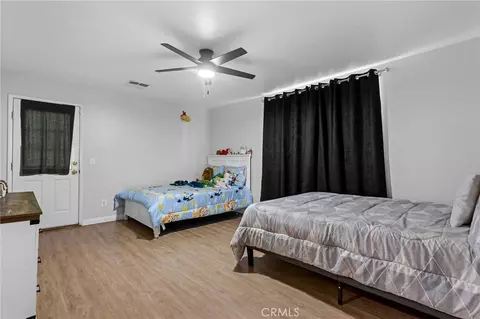 Bedroom - 18563 Yucca St, Hesperia, CA 92345 photo 1 of 4