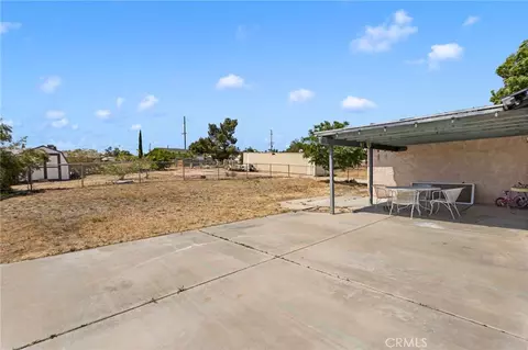 Exterior - 18563 Yucca St, Hesperia, CA 92345 photo 2 of 9