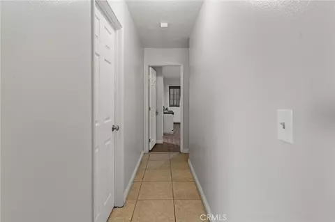 Entry Way - 18563 Yucca St, Hesperia, CA 92345 photo 3 of 3