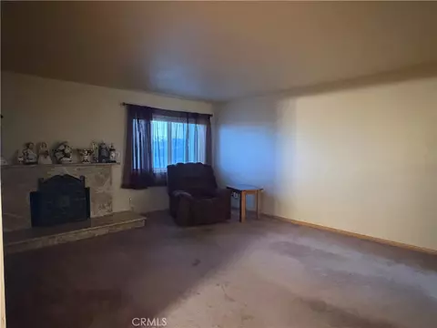 Living - 941 Senita, Barstow, CA 92311 photo 3 of 3