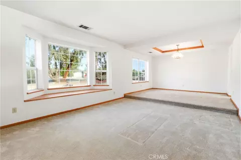 Living - 13163 Quapaw Rd, Apple Valley, CA 92308 photo 1 of 3