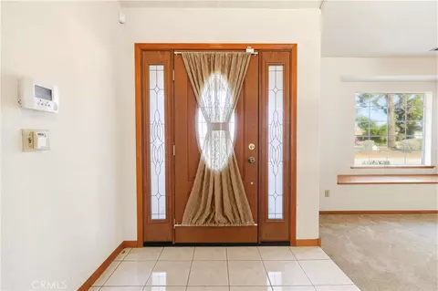 Entry Way - 13163 Quapaw Rd, Apple Valley, CA 92308 photo 2 of 2