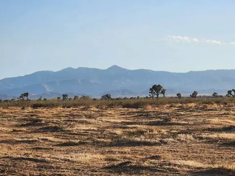 0 Bear Valley Rd, Victorville, CA 92392