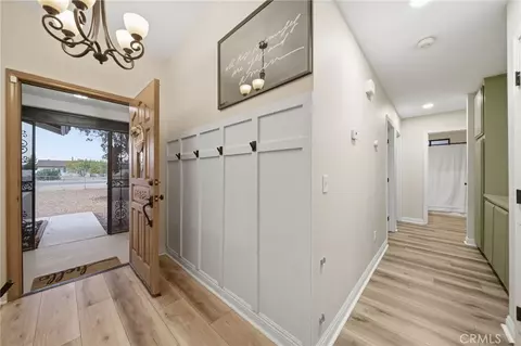 Entry Way - 21185 Wren St, Apple Valley, CA 92308 photo 1 of 1