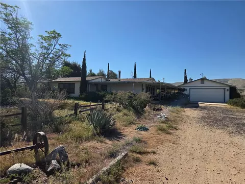 23131 Tussing Rnch, Apple Valley, CA 92308