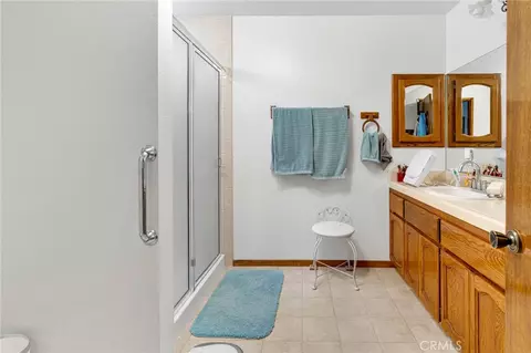 Bath - 18669 Ranchero, Hesperia, CA 92345 photo 3 of 5