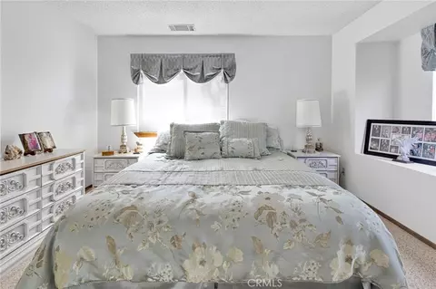 Bedroom - 18669 Ranchero, Hesperia, CA 92345 photo 8 of 9