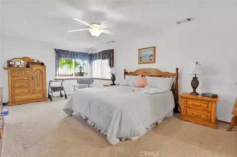 Bedroom - 18669 Ranchero, Hesperia, CA 92345 photo 3 of 9