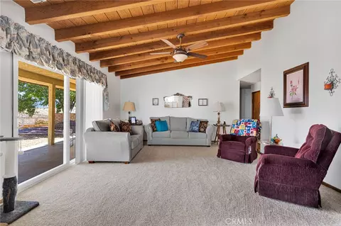 Living - 18669 Ranchero, Hesperia, CA 92345 photo 4 of 4