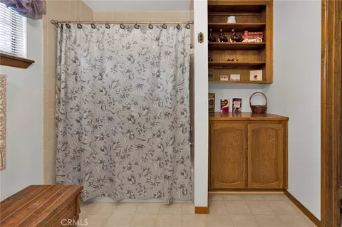 Bath - 18669 Ranchero, Hesperia, CA 92345 photo 2 of 5