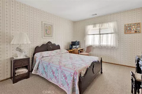 Bedroom - 18669 Ranchero, Hesperia, CA 92345 photo 1 of 9