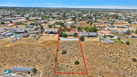View/Area - 18669 Ranchero, Hesperia, CA 92345 photo 6 of 9