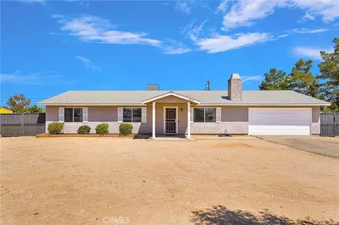 12575 Tesuque Rd, Apple Valley, CA 92308