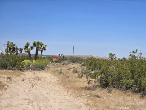 10 Beaver Ave, Adelanto, CA 92301 photo 5