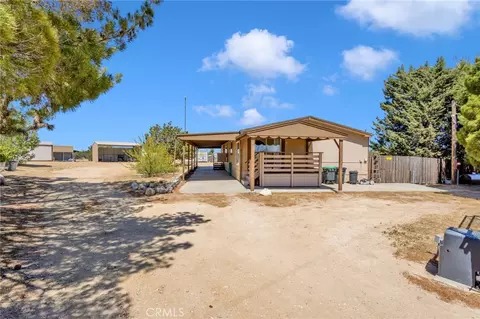 10532 Acanthus St, Phelan, CA 92371 photo 2