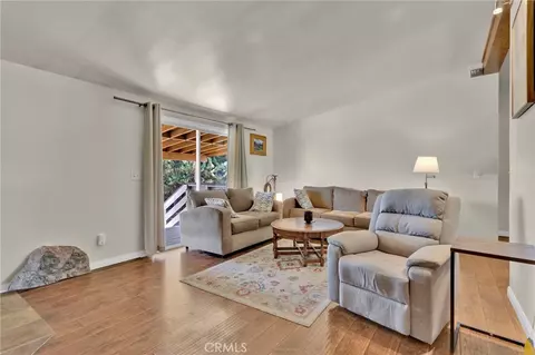 10532 Acanthus St, Phelan, CA 92371 photo 17