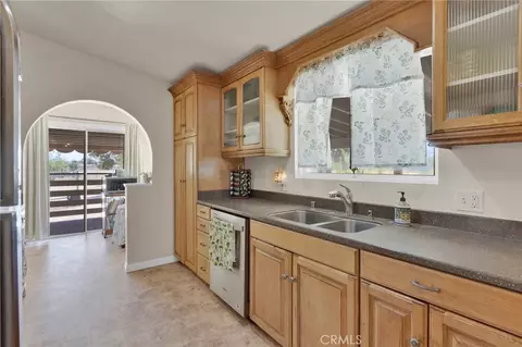 10532 Acanthus St, Phelan, CA 92371 photo 20
