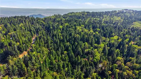 View/Area - 815 Cottage Grv, Lake Arrowhead, CA 92352 photo 3 of 3