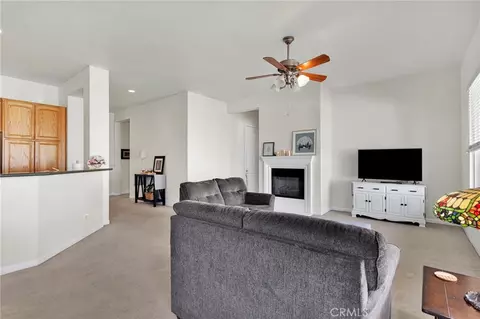 Living - 10676 Lanigan, Apple Valley, CA 92308 photo 2 of 2