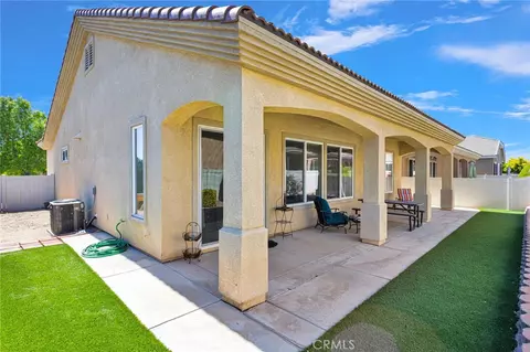 Exterior - 10676 Lanigan, Apple Valley, CA 92308 photo 8 of 11
