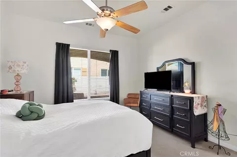 Bedroom - 10676 Lanigan, Apple Valley, CA 92308 photo 3 of 7