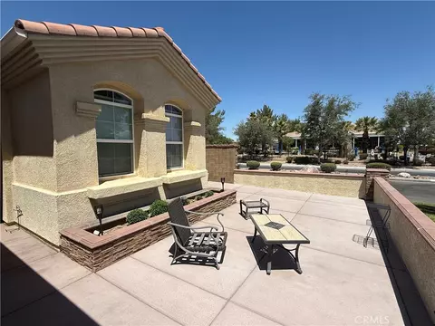 10676 Lanigan, Apple Valley, CA 92308 photo 3
