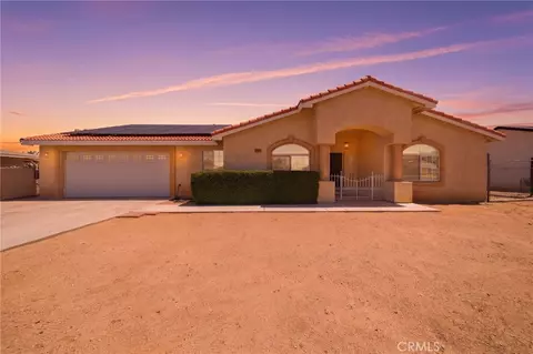 14083 Pawnee Rd, Apple Valley, CA 92307