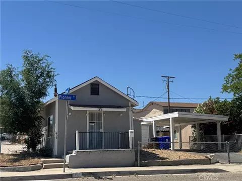408 Pioneer St, Barstow, CA 92311