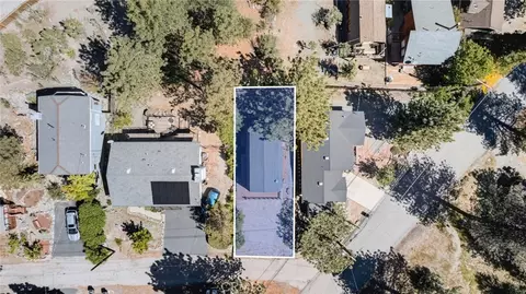 View/Area - 2068 Slippery Elm, Wrightwood, CA 92397 photo 1 of 4
