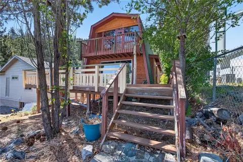 Exterior - 2068 Slippery Elm, Wrightwood, CA 92397 photo 6 of 10