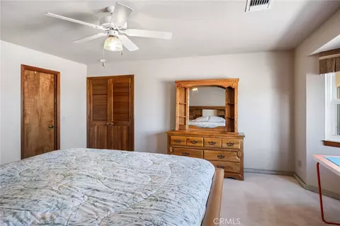 Bedroom - 27263 Lakeview, Helendale, CA 92342 photo 2 of 6