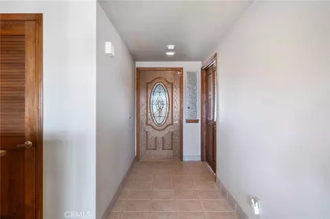 Entry Way - 27263 Lakeview, Helendale, CA 92342 photo 2 of 2