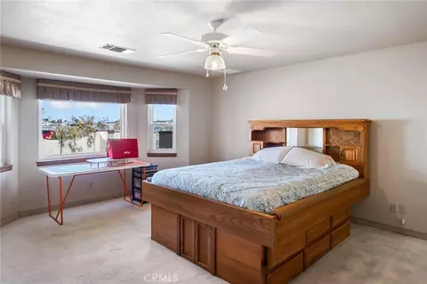 Bedroom - 27263 Lakeview, Helendale, CA 92342 photo 1 of 6