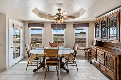 Dining - 27263 Lakeview, Helendale, CA 92342 photo 1 of 1