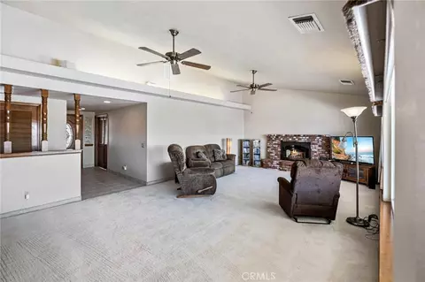 Living - 27263 Lakeview, Helendale, CA 92342 photo 1 of 2