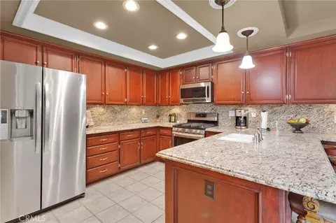 Kitchen - 11091 Seven Pnes, Rancho Cucamonga, CA 91737 photo 3 of 4