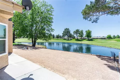Exterior - 11342 Sawgrass Bnd, Apple Valley, CA 92308 photo 6 of 11