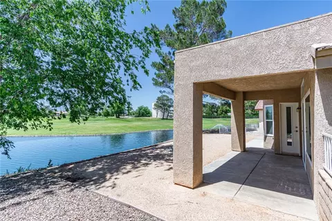 Exterior - 11342 Sawgrass Bnd, Apple Valley, CA 92308 photo 7 of 11