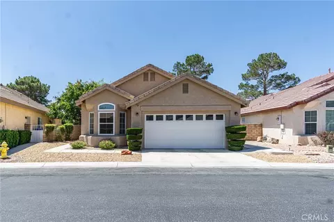 11342 Sawgrass Bnd, Apple Valley, CA 92308