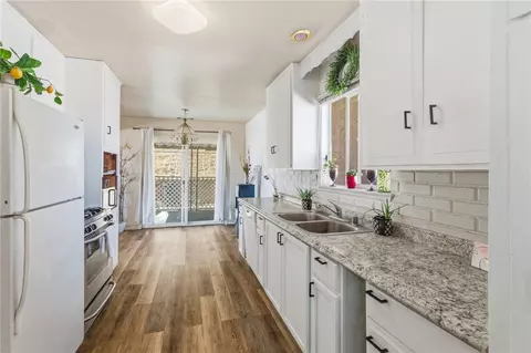 Kitchen - 1104 Bigger St, Barstow, CA 92311 photo 4 of 4