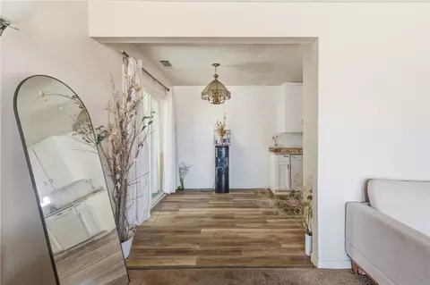 Entry Way - 1104 Bigger St, Barstow, CA 92311 photo 2 of 4
