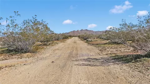 11 Highway 247brack Rd, Lucerne Valley, CA 92356
