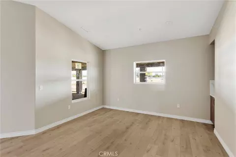 Living - 15045 Olive St, Hesperia, CA 92345 photo 3 of 5