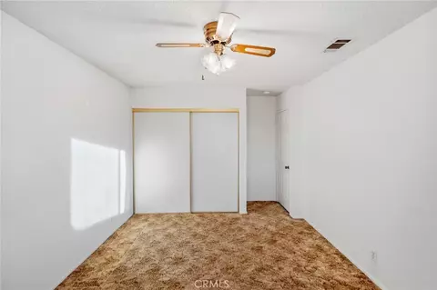 Bedroom - 19213 Tecumseh, Apple Valley, CA 92307 photo 6 of 9