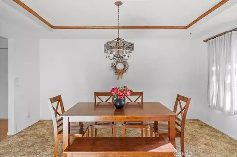 Dining - 19213 Tecumseh, Apple Valley, CA 92307 photo 1 of 3