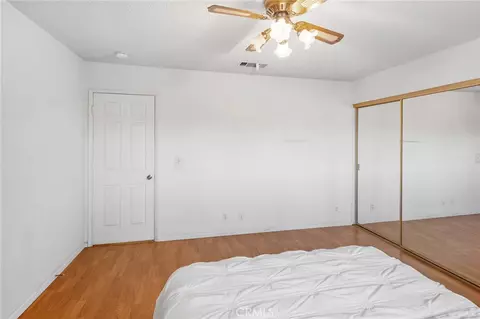 Bedroom - 19213 Tecumseh, Apple Valley, CA 92307 photo 9 of 9