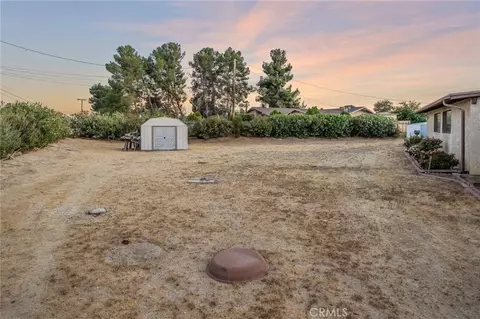Exterior - 19213 Tecumseh, Apple Valley, CA 92307 photo 6 of 6